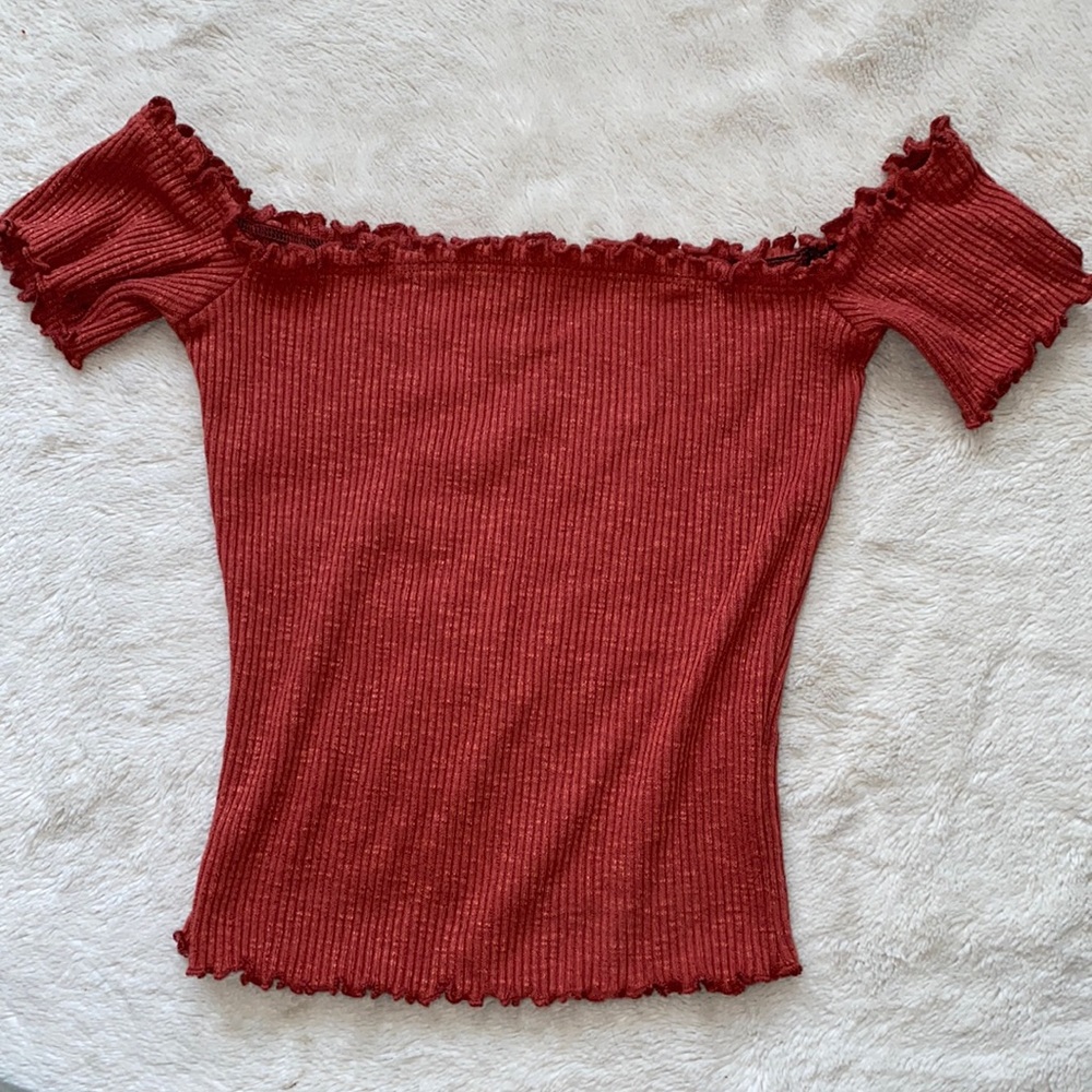 Off the shoulder Crop top